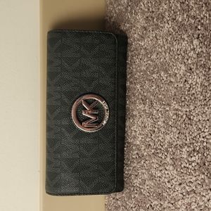 Black Michael Kors Wallet